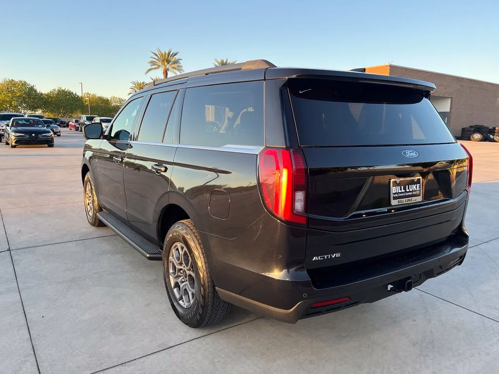 Used 2025 Black Ford Active image 7
