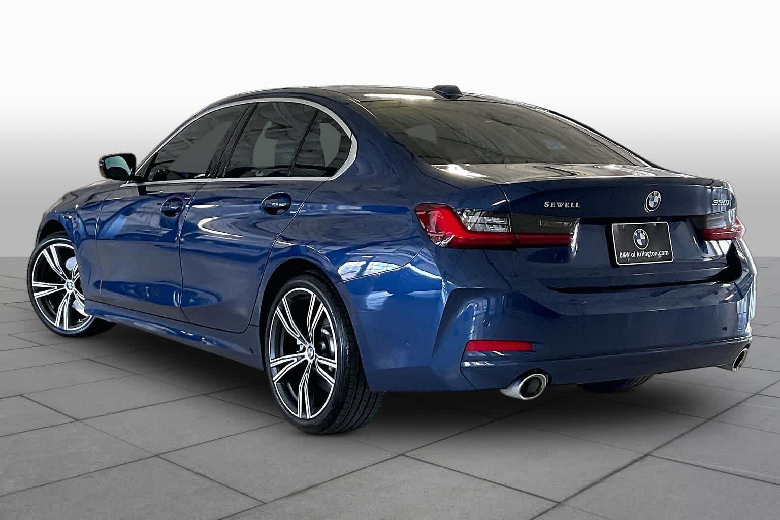 Used 2024 Phytonic Blue Metallic BMW 330i image 10