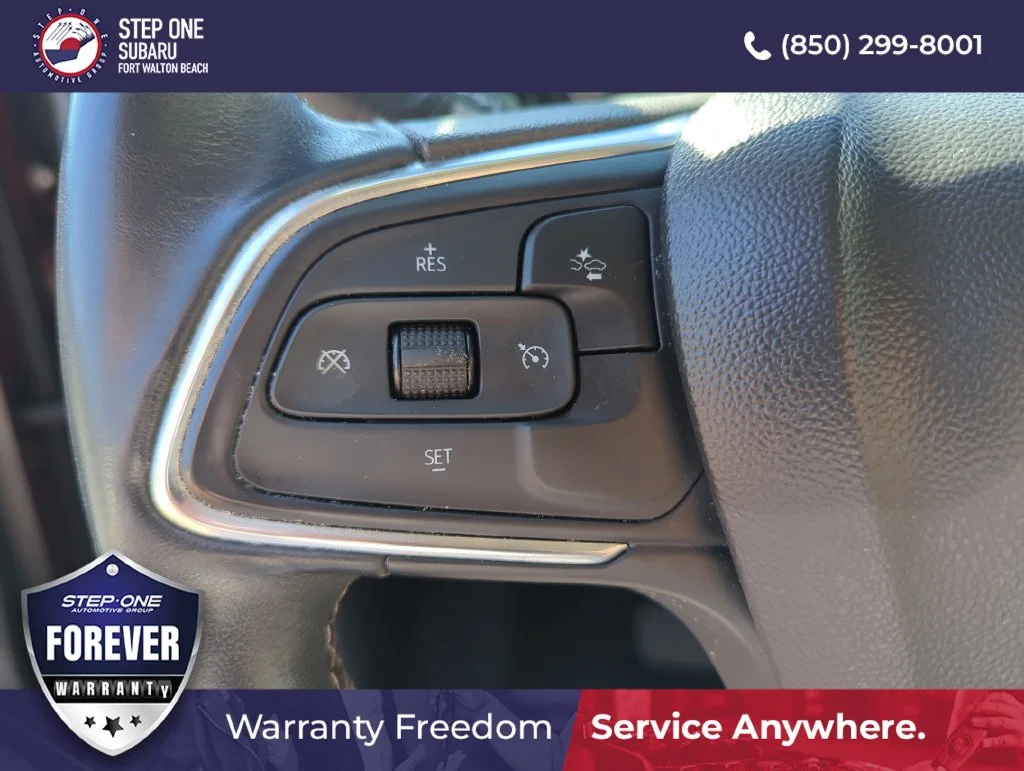 Used 2022 Red Buick Select image 22
