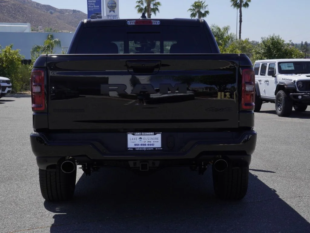 New 2026 Diamond Black Crystal Pearl-Coat Exterior Paint RAM Big Horn/Lone Star image 4