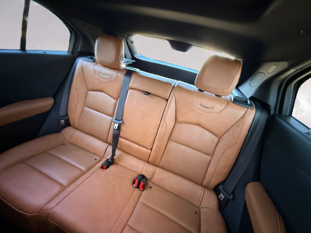 Used 2024 White Cadillac Premium Luxury image 16