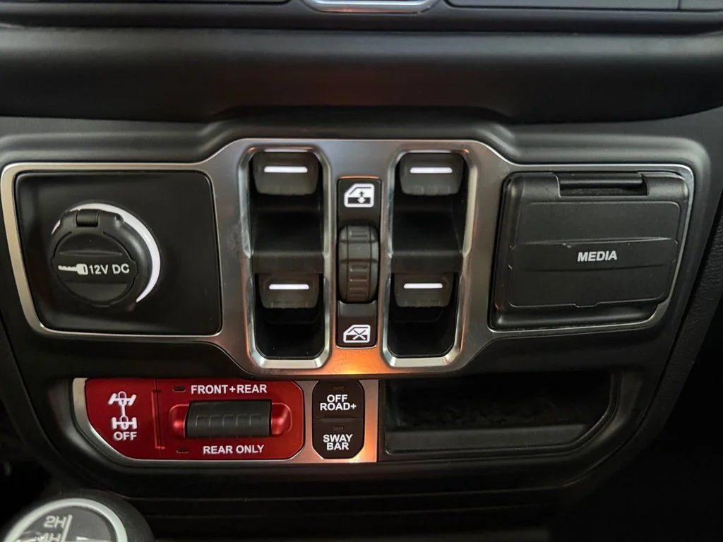Used 2020 Black Jeep Rubicon image 25