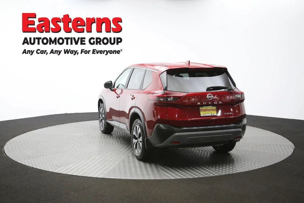 Used 2023 Red Nissan SV image 63