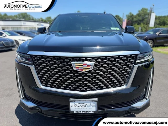 2024 Cadillac Escalade ESV 4WD 4dr Premium Luxury
