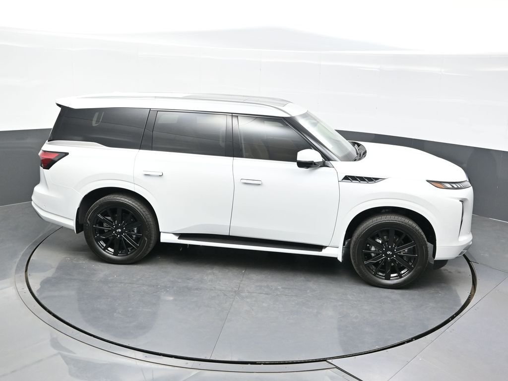 New 2026 RADIANT WHITE INFINITI Luxe 4WD image 45