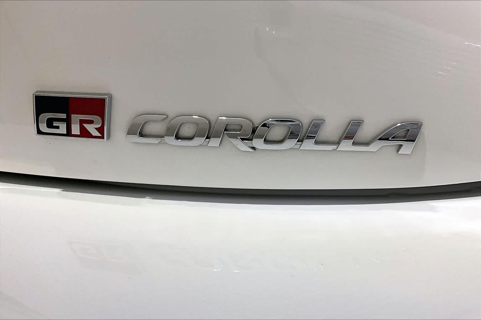 Used 2025 Ice Cap Toyota Premium image 18