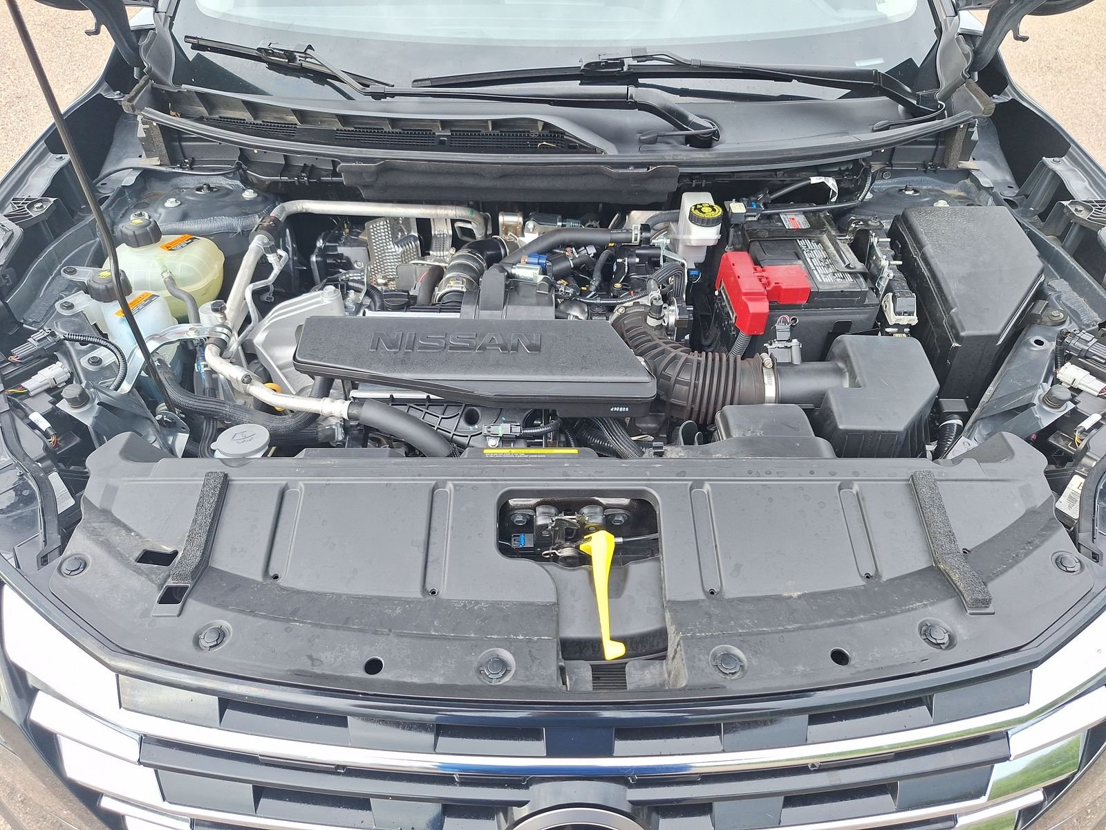 Used 2025 Gray Nissan S image 21