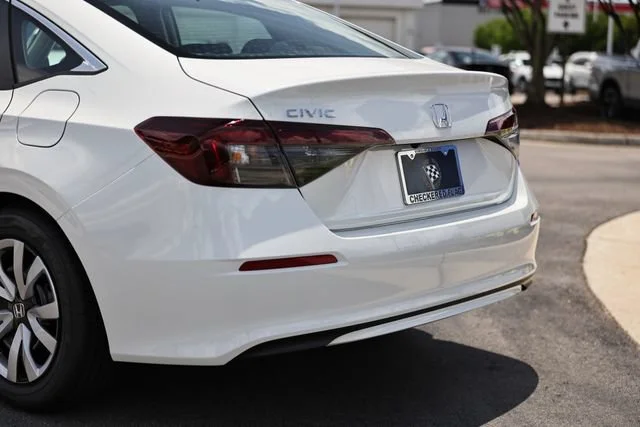 New 2026 Platinum White Pearl Honda LX image 11