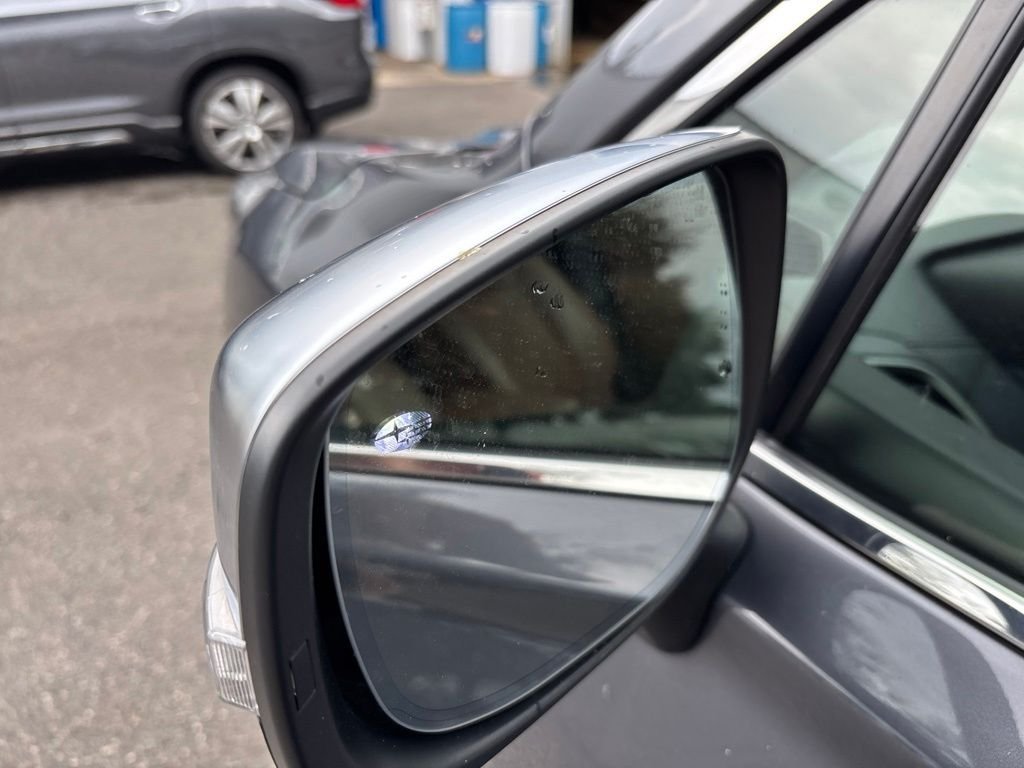 Used 2021 Gray Subaru Touring image 34
