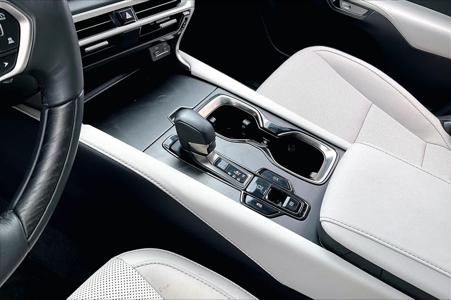 Used 2024 Caviar Lexus Premium image 14