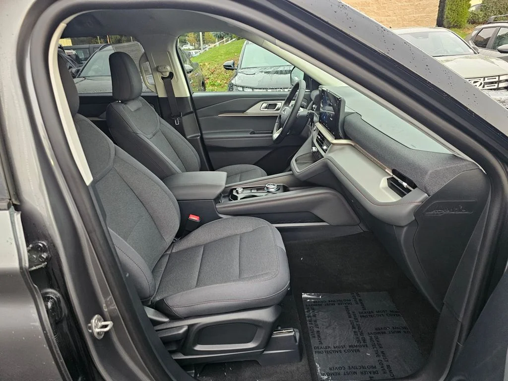 New 2026 Gray Ford Active image 10