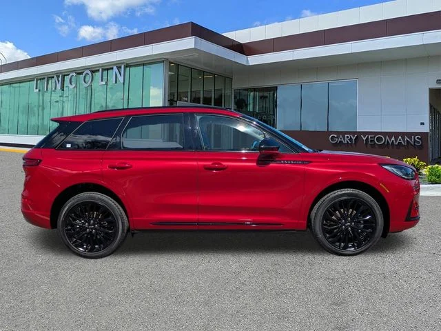 New 2026 Red Lincoln Premiere image 3