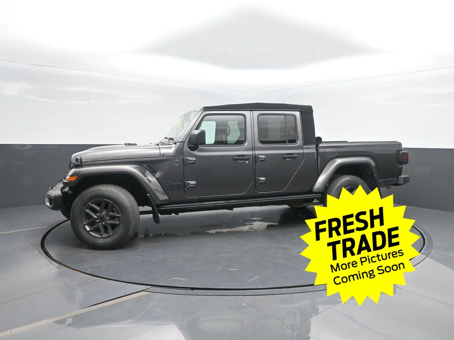 2024 Jeep Gladiator