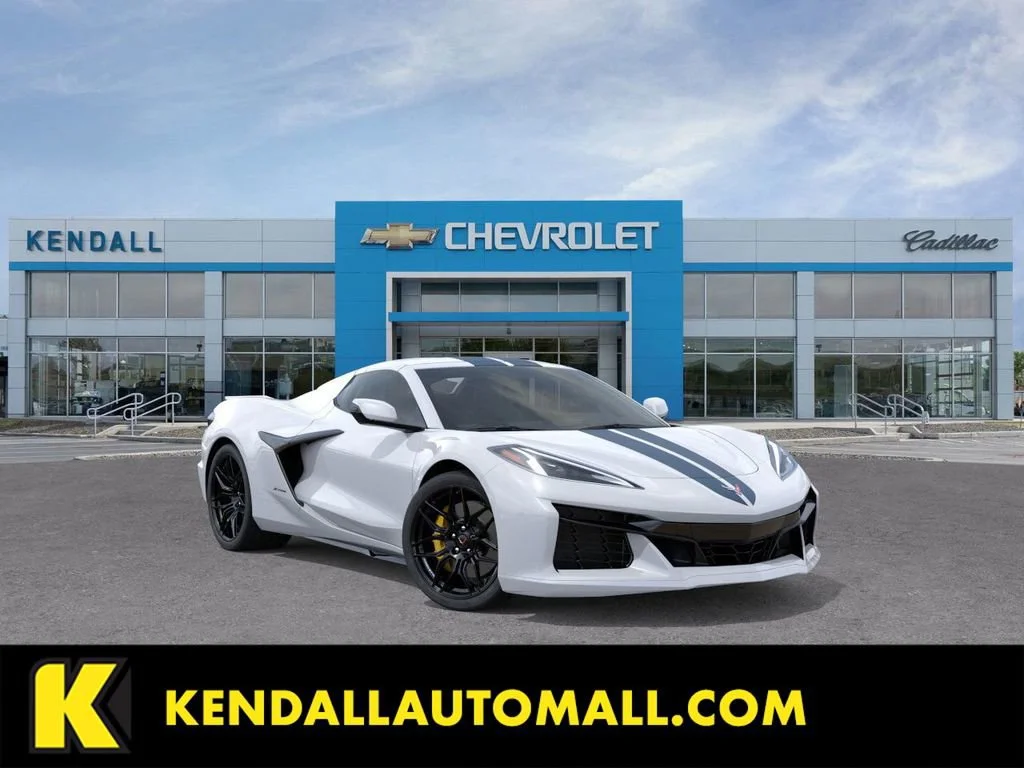 Used 2025 Arctic White Chevrolet 1LZ image 1