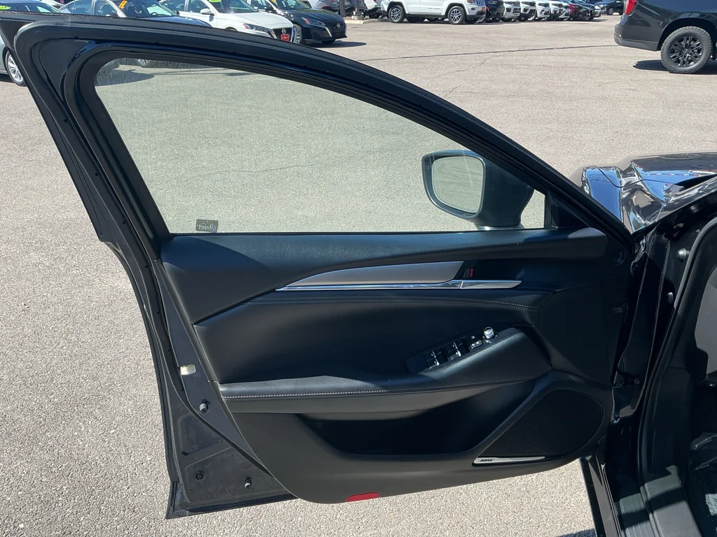 Used 2020 DEEP CRYSTAL BLUE Mazda Grand Touring Reserve image 13