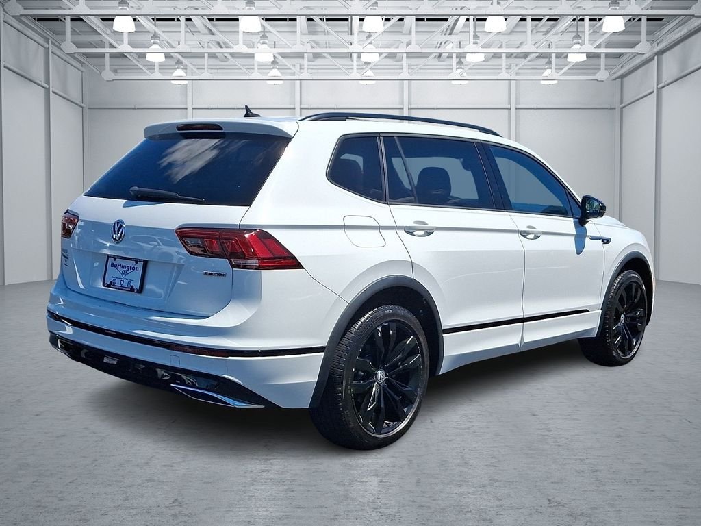 Certified Used 2021 White Volkswagen 2.0T SE R-Line Black image 7
