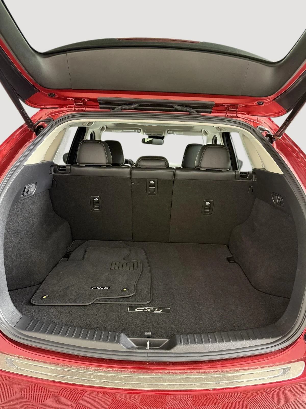 Used 2020 Soul Red Crystal Metallic Mazda Grand Touring image 11