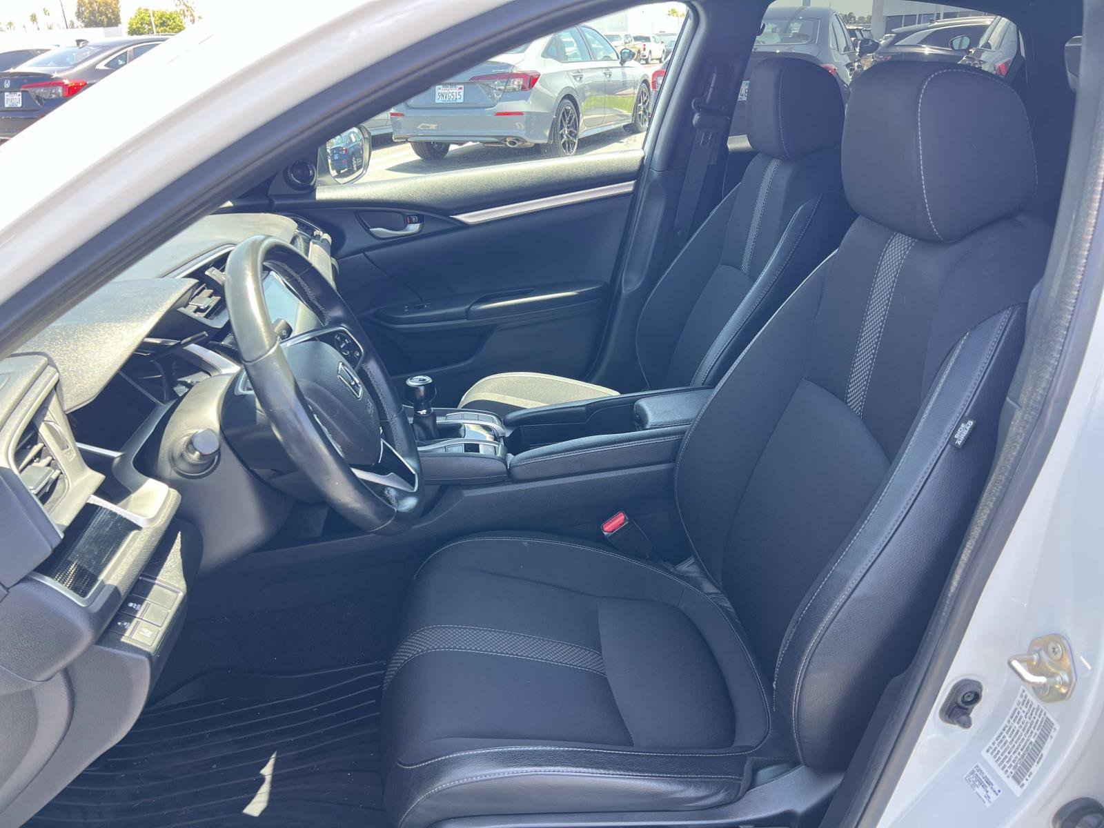 2019 Honda Civic Sport - Photo 18