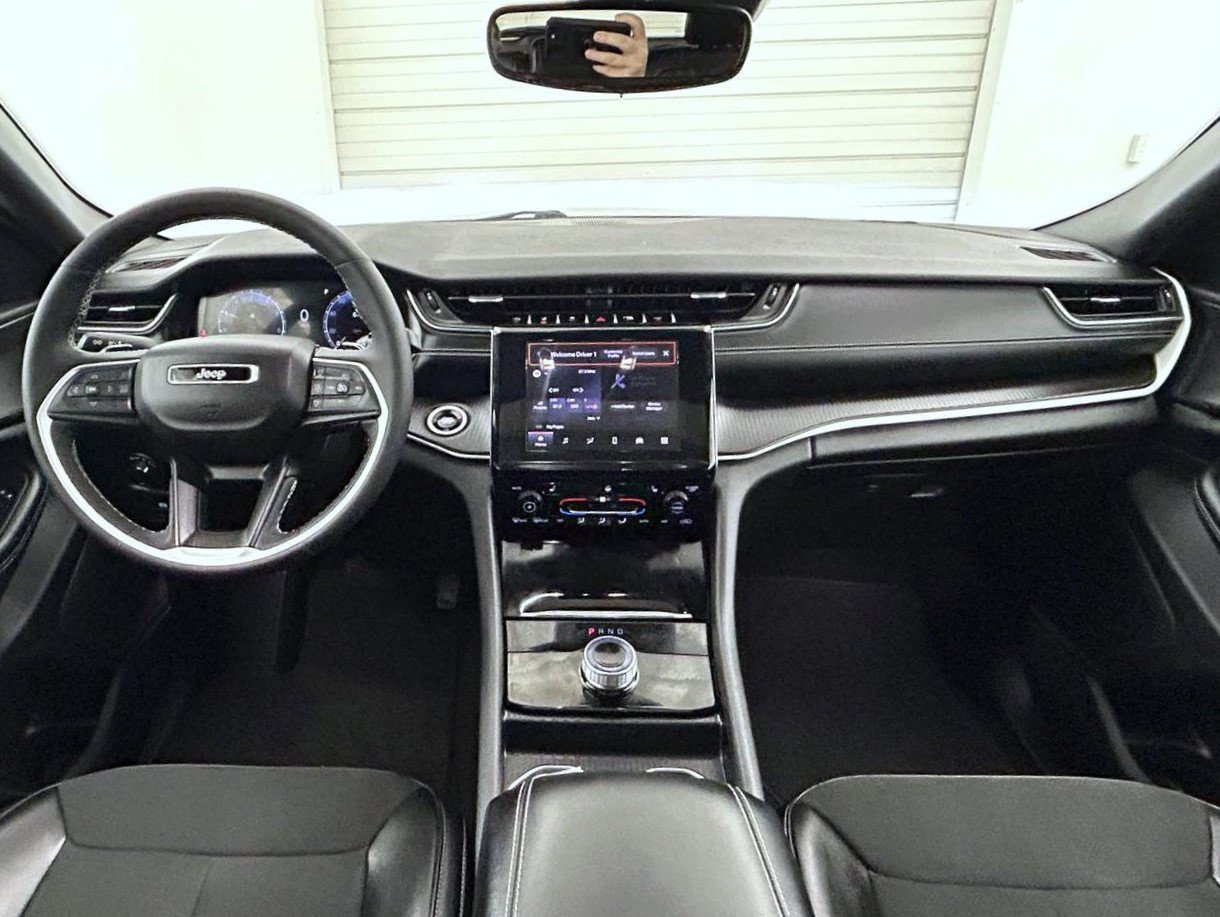 Certified Used 2024 Gray Jeep Altitude X image 13