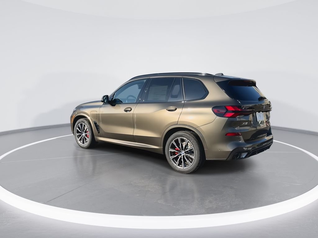 New 2026 Green Metallic BMW xDrive50e image 6
