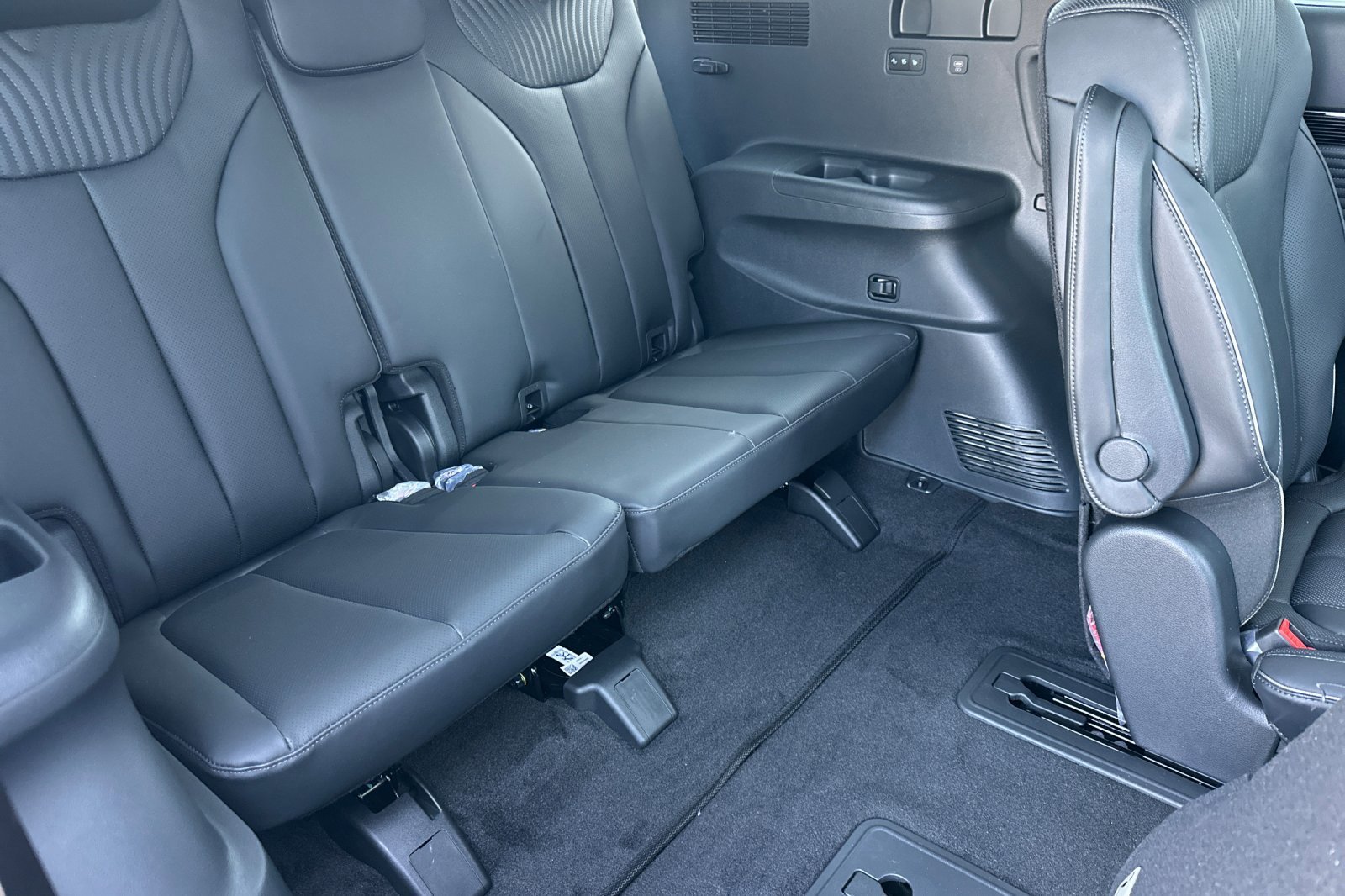 2025 Hyundai Palisade Calligraphy - Photo 38