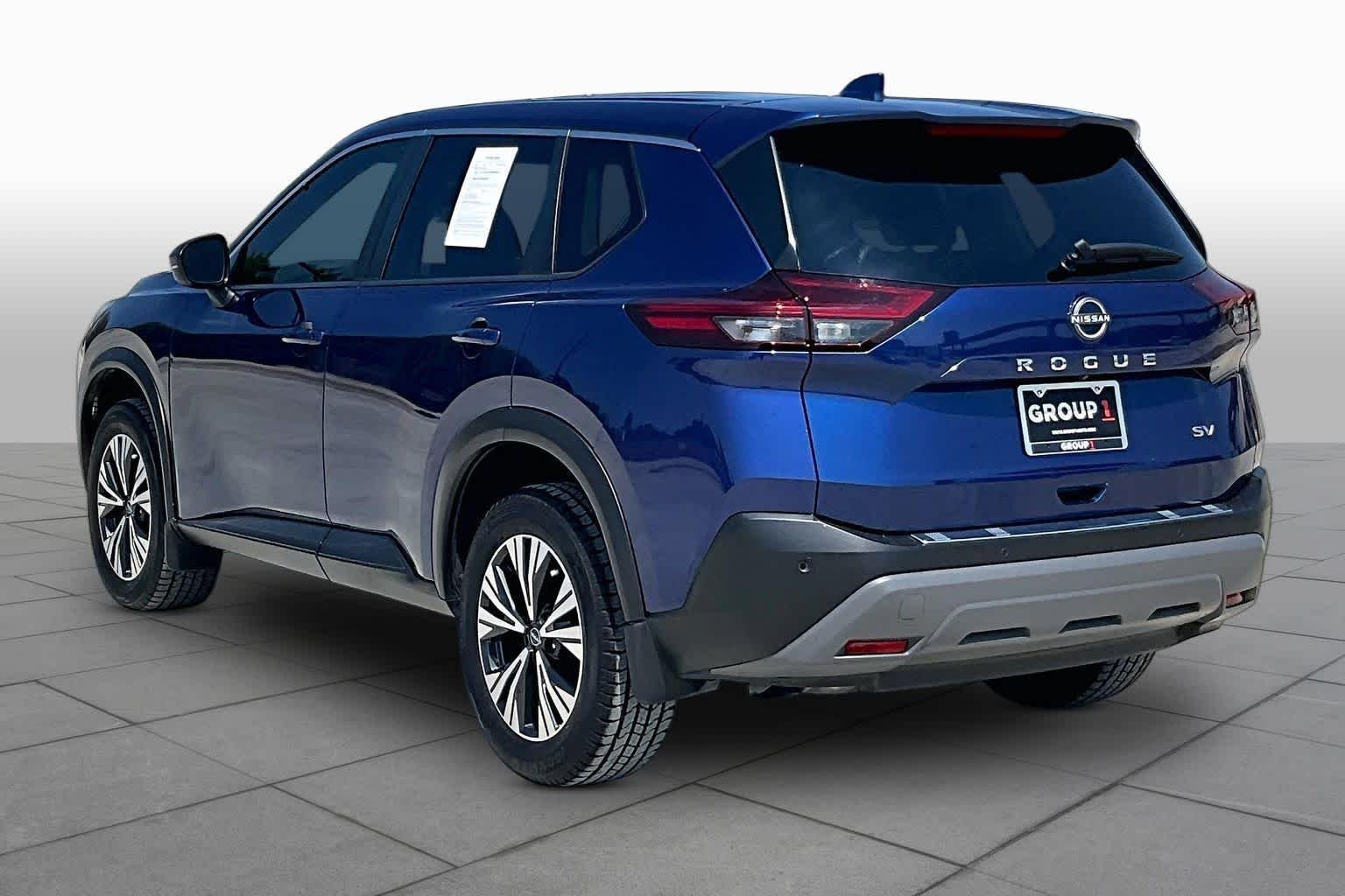Used 2023 Caspian Blue Metallic Nissan SV image 21