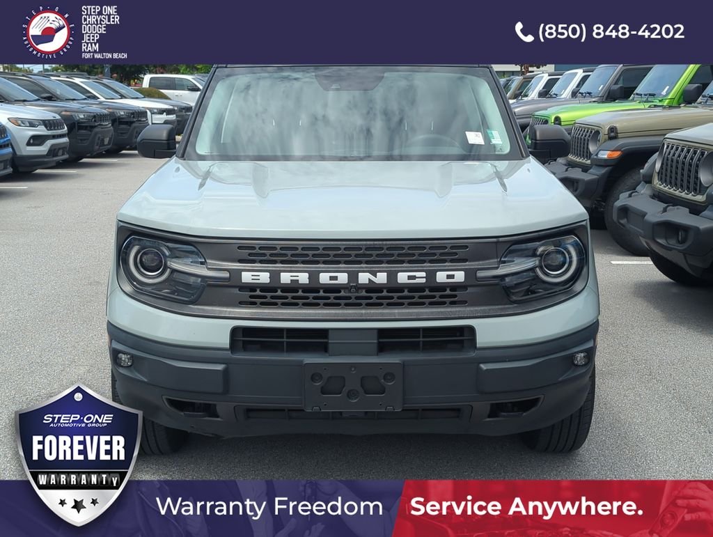 Used 2021 Green Ford Badlands image 9