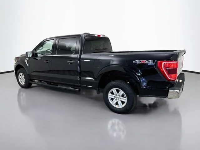 Used 2023 Black Ford XLT image 5