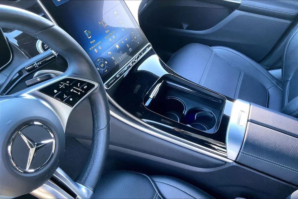 2023 Mercedes-Benz GLC GLC 300 - Photo 12