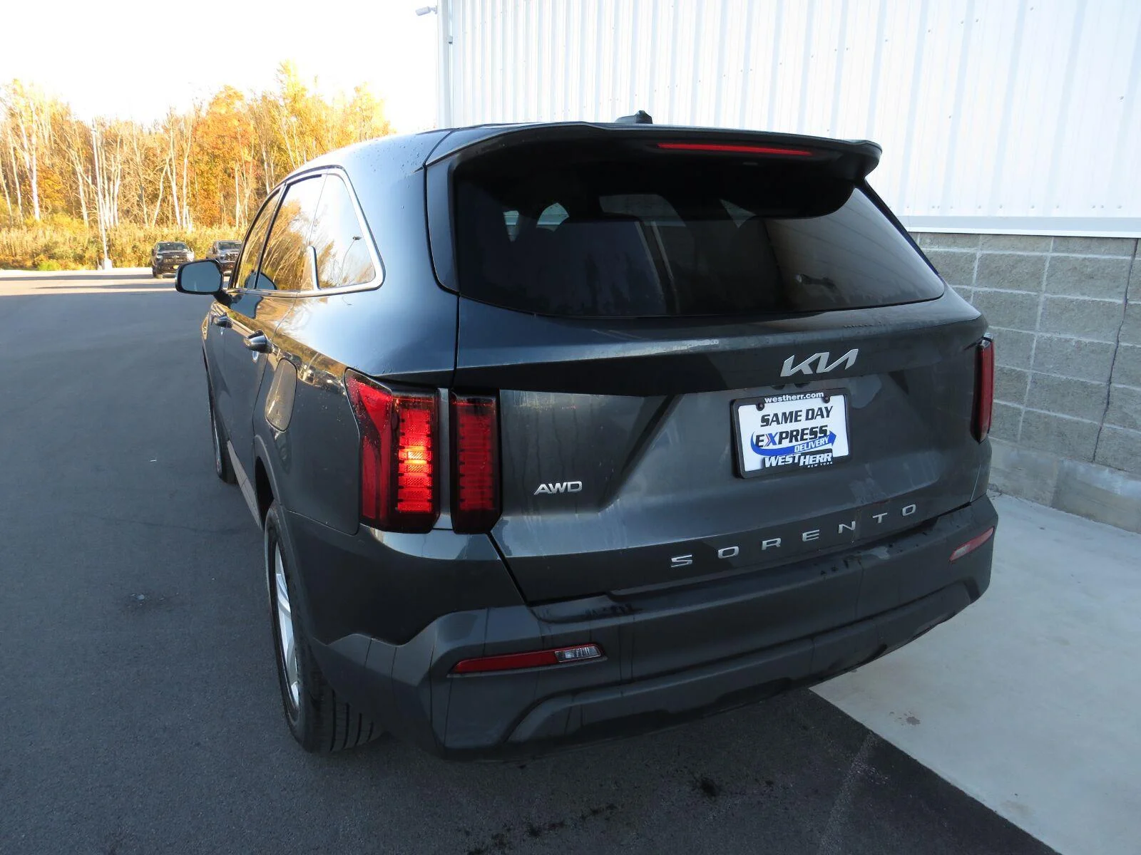 Used 2022 Gravity Gray Kia LX image 16