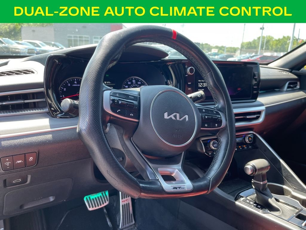Used 2023 Wolf Gray Kia GT-Line image 17