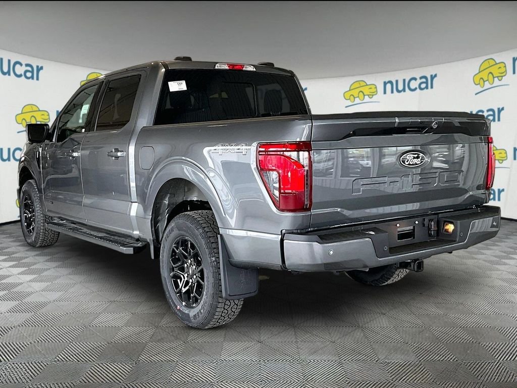 New 2026 Gray Ford XLT image 5