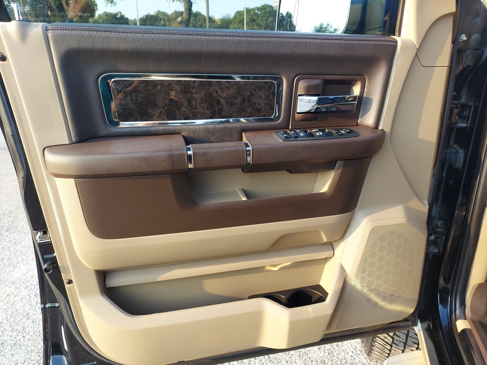 Used 2012 Black Ram Laramie Longhorn image 29