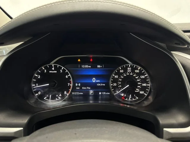 Used 2016 Cayenne Red Metallic Nissan S image 2