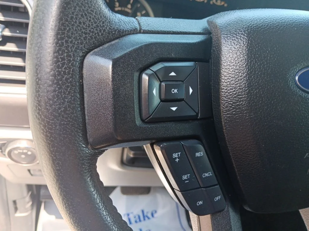 Used 2016 Ingot Silver Metallic Ford XLT image 16