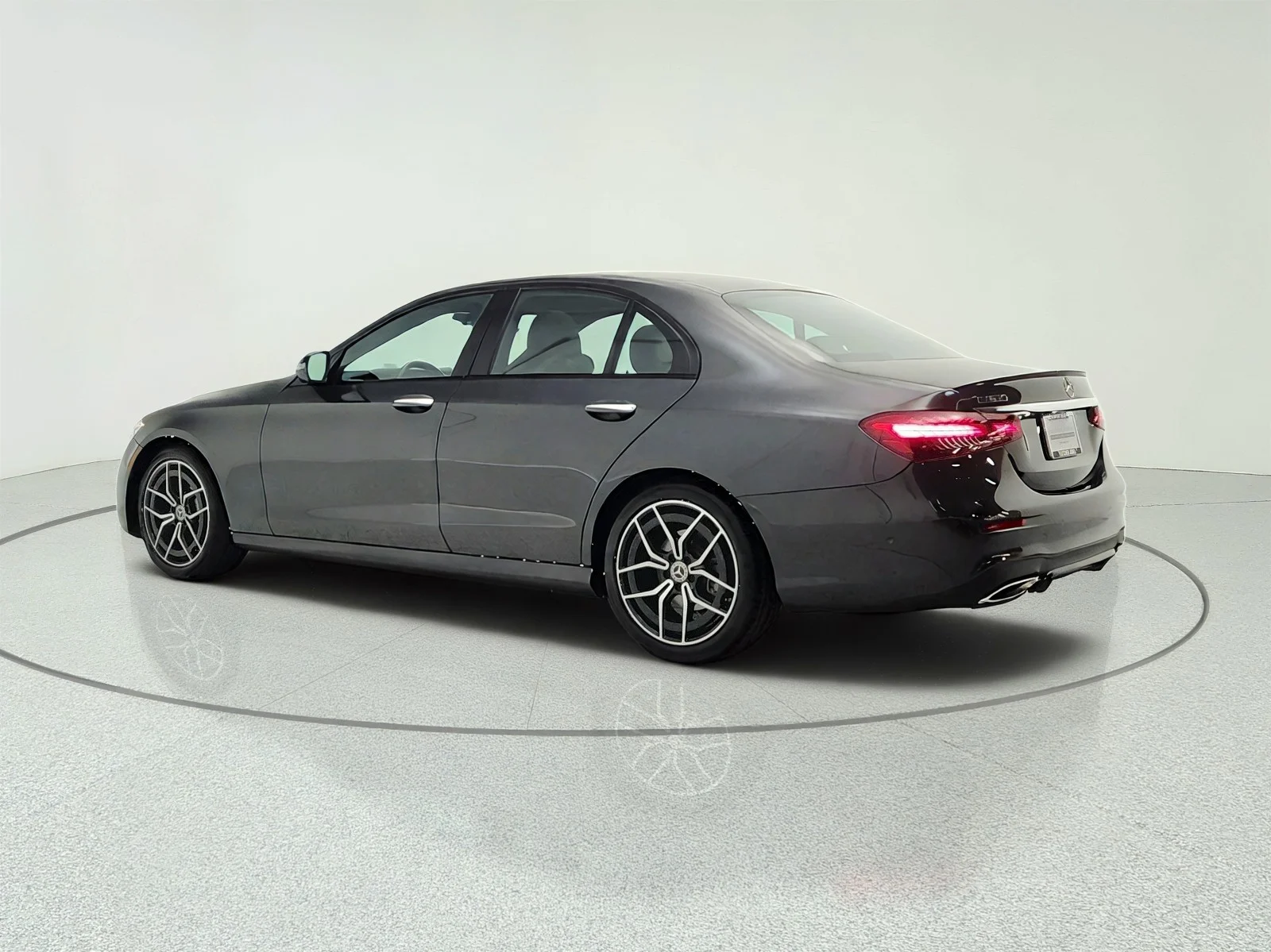 Used 2021 Graphite Grey Metallic Mercedes-Benz E 350 RWD Sedan image 7