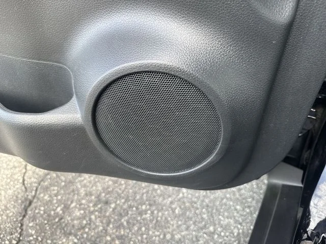 Used 2019 Black Nissan S image 25