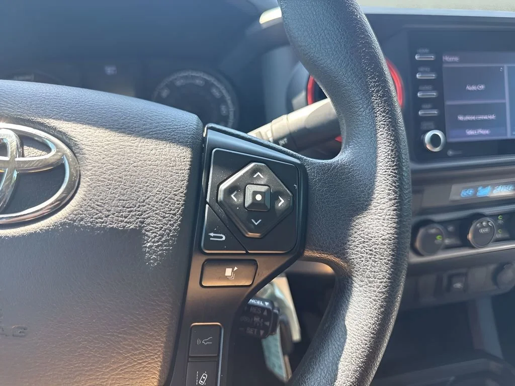 Used 2023  Toyota SR image 14