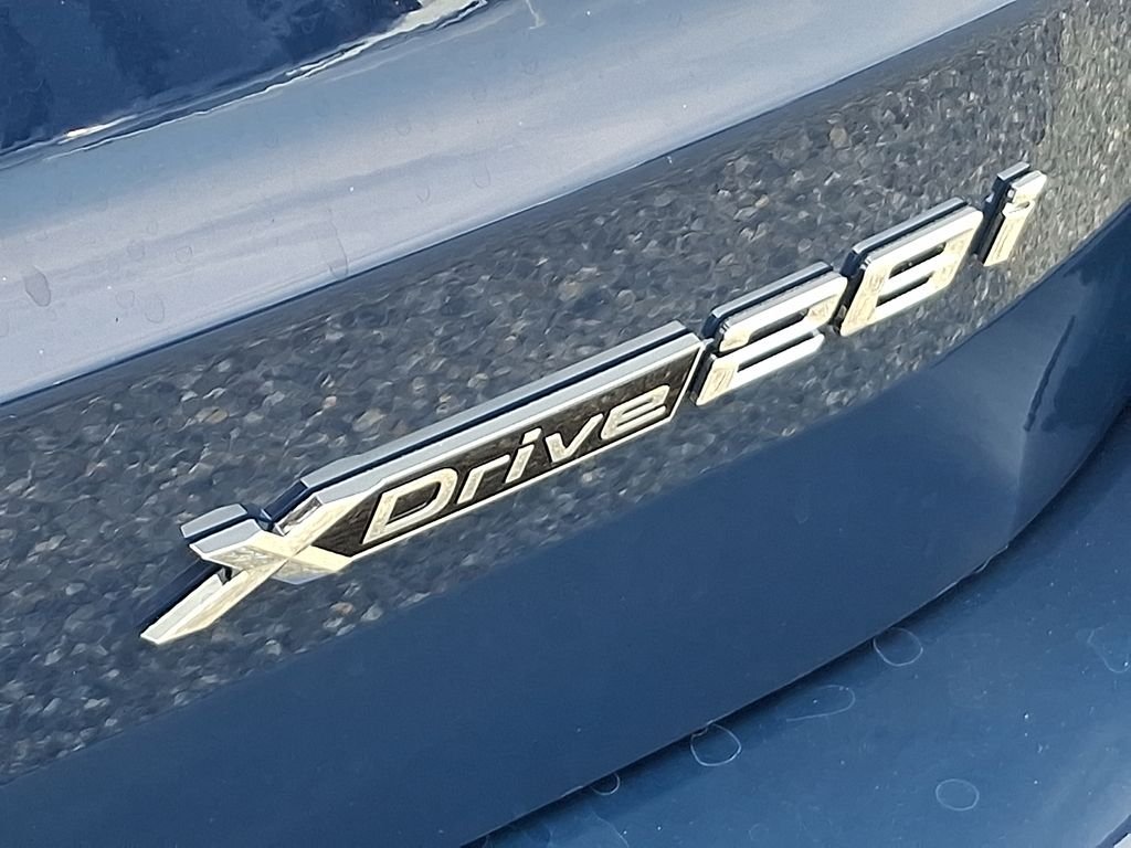 New 2027 Night Dusk Blue Metallic BMW xDrive28i image 12