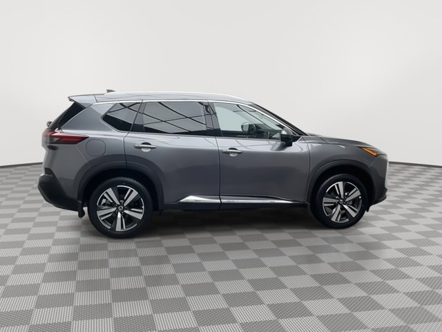 Used 2021 Gun Metallic Nissan SL image 38
