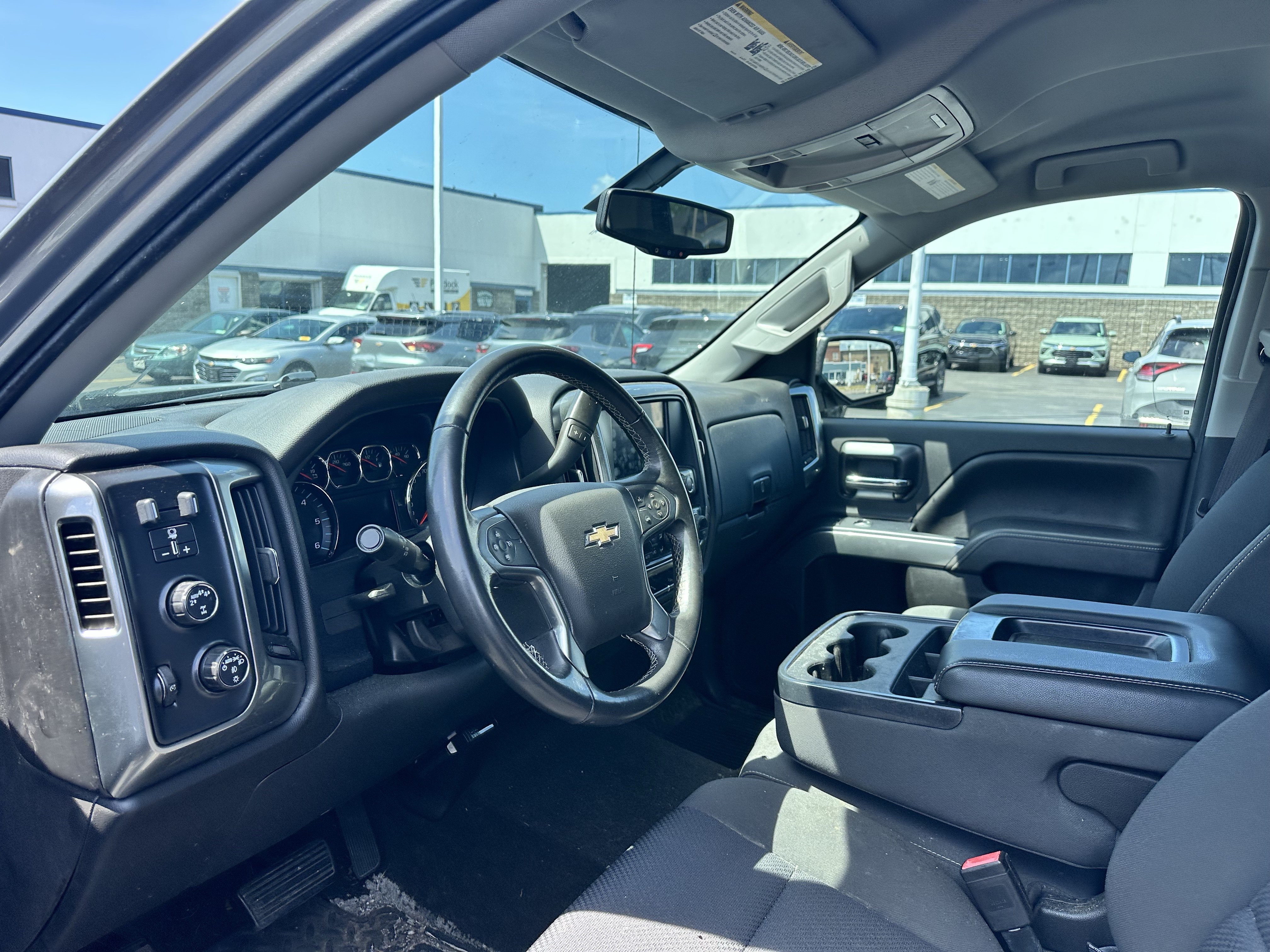 Used 2017 PEPPERDUST METALLIC Chevrolet LT image 11