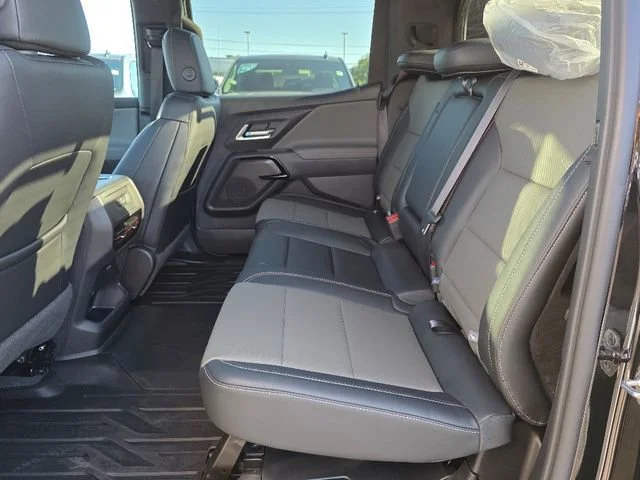 2026 Chevrolet Silverado EV Trail Boss - Photo 14