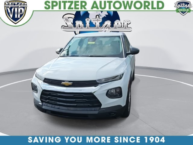 Used 2022 SUMMIT WHITE Chevrolet LS image 3
