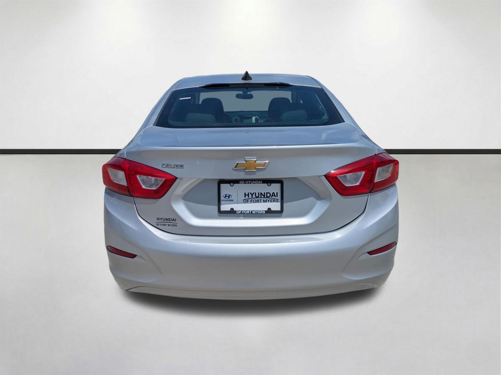2016 Chevrolet Cruze LS - Photo 6