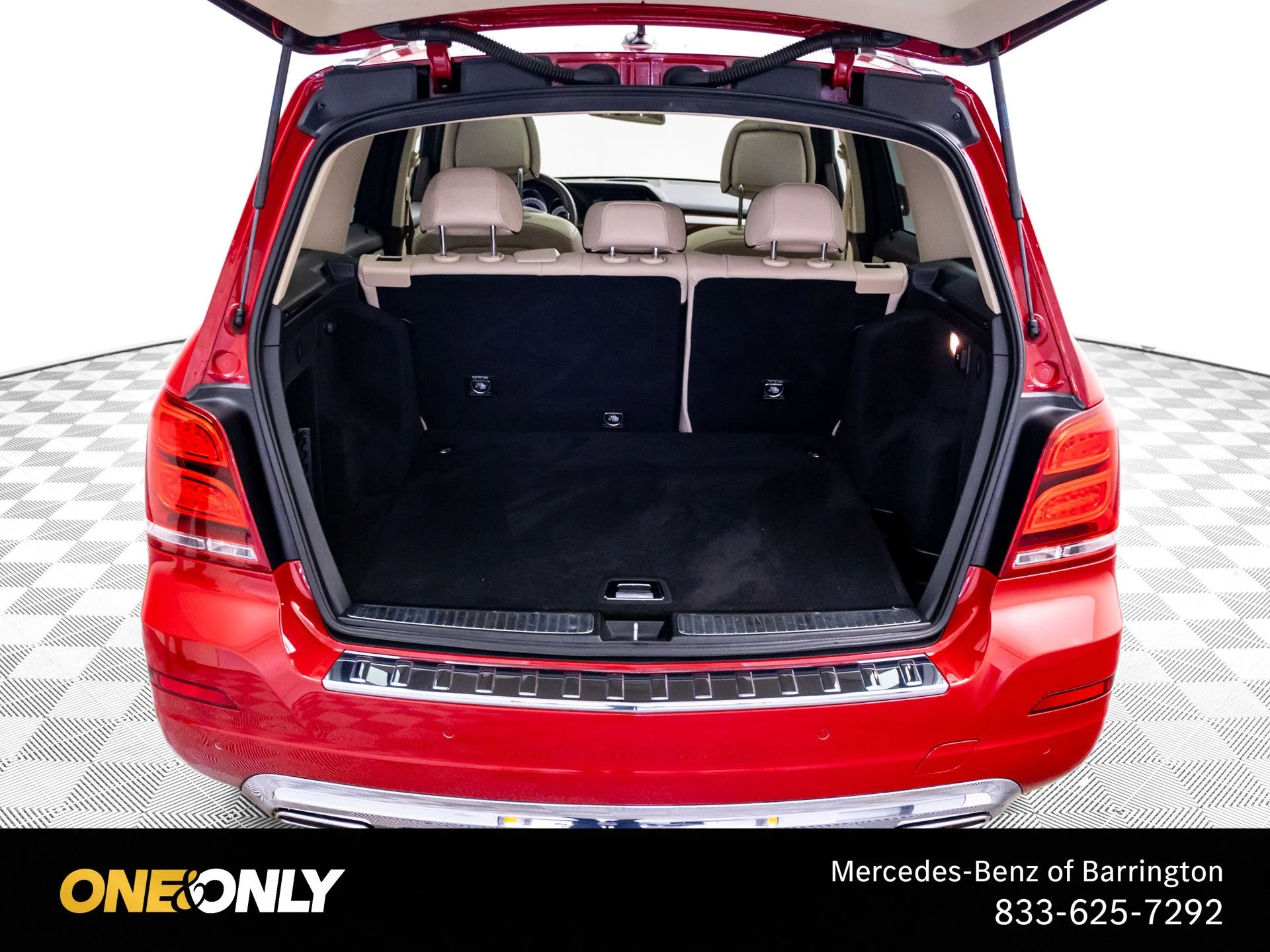 Used 2014 Red Mercedes-Benz GLK 350 image 32