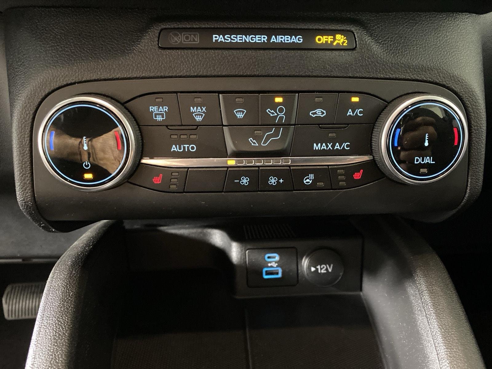 Used 2023 Iconic Silver Ford Active image 19