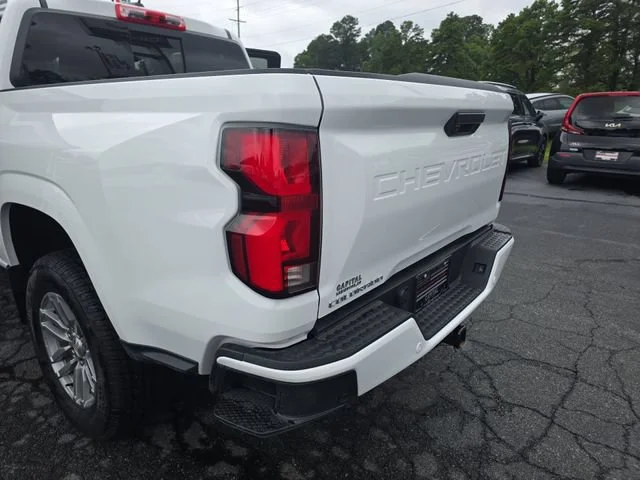 Used 2026 Summit White Chevrolet LT image 35