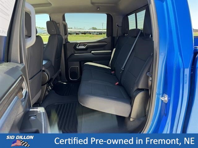 Used 2025 Riptide Blue Metallic Chevrolet LT image 10