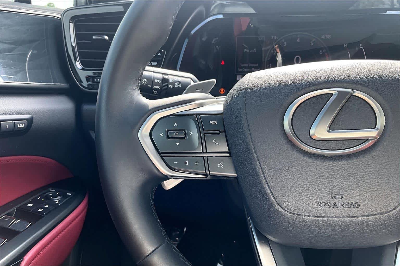 Used 2023 Atomic Silver Lexus Premium image 45