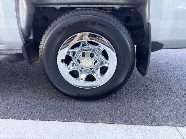 Used 2014 Silver Chevrolet Work Truck image 9